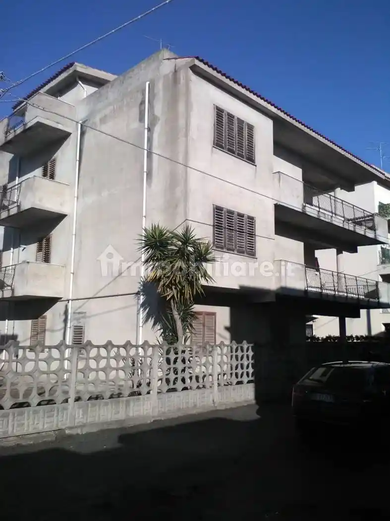 Palazzo - Edificio in Vendita - foto 2