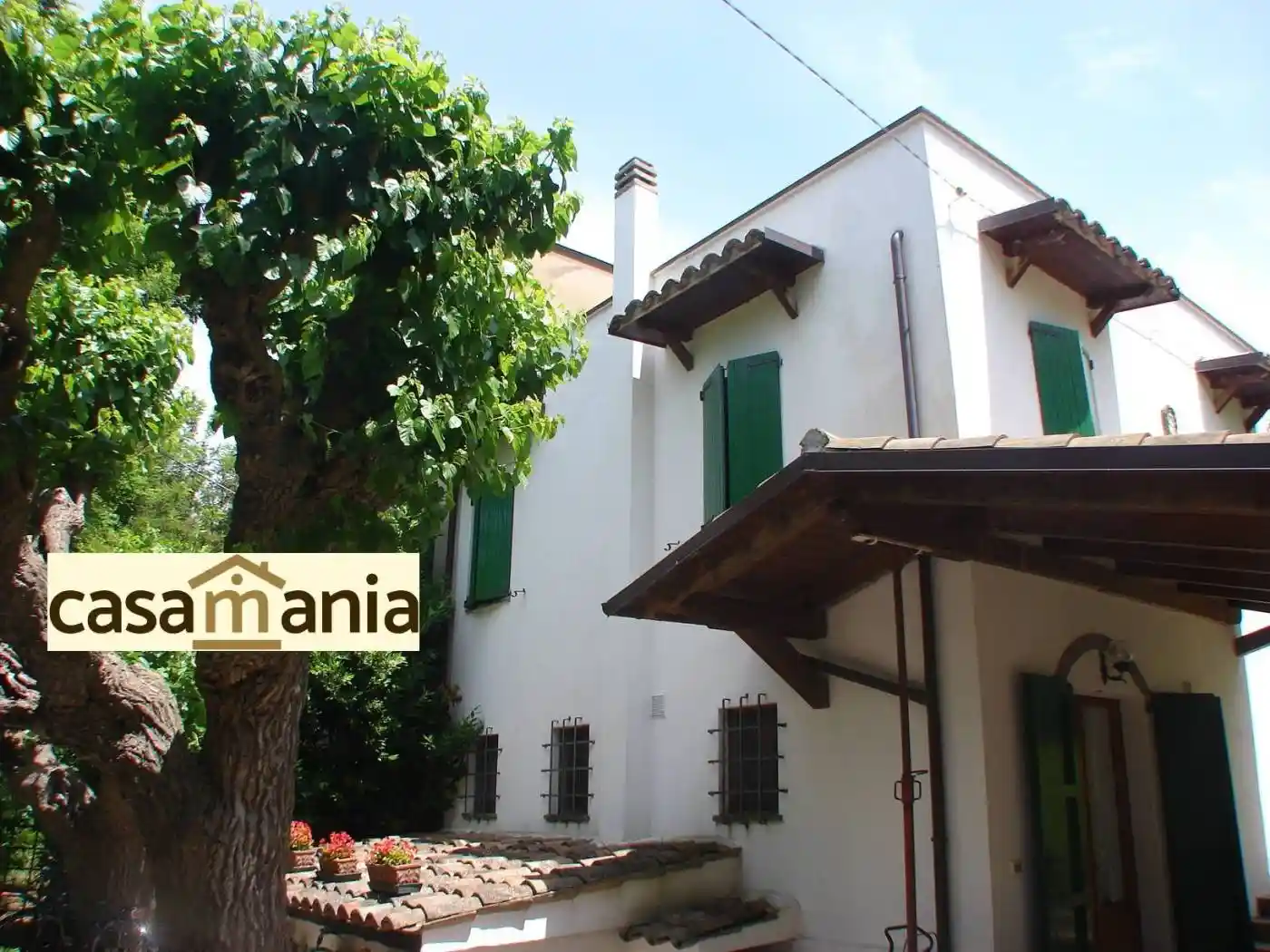 Villa in vendita a Pergola