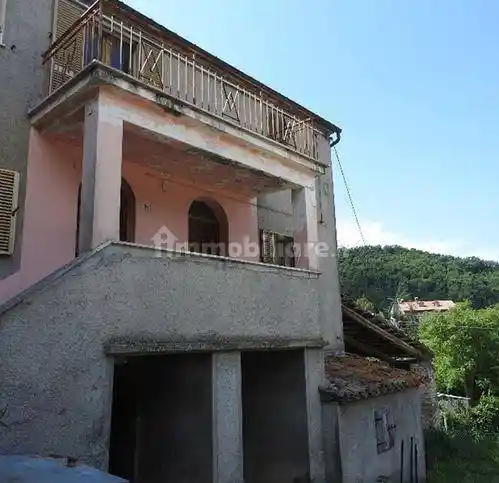 Villa in vendita a Cagli