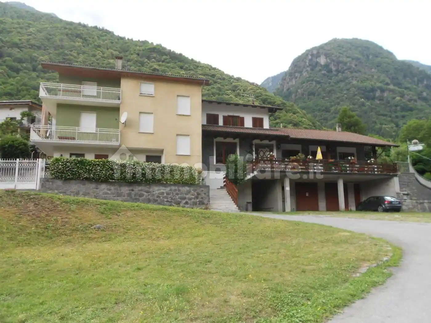 Palazzo - Edificio in vendita a Civo