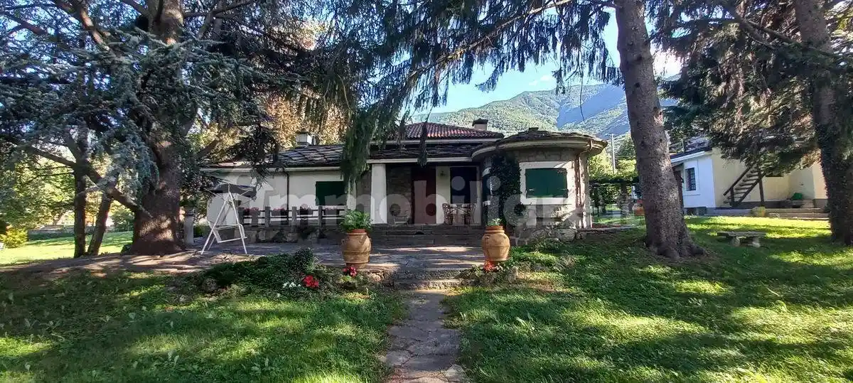 Villa in vendita a Villar Focchiardo