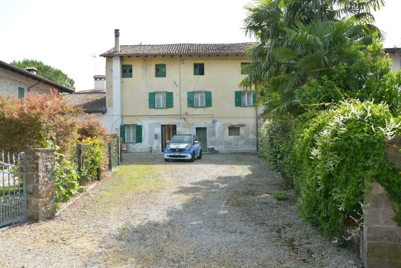 Rustico - Casale in vendita a San Vito al Torre