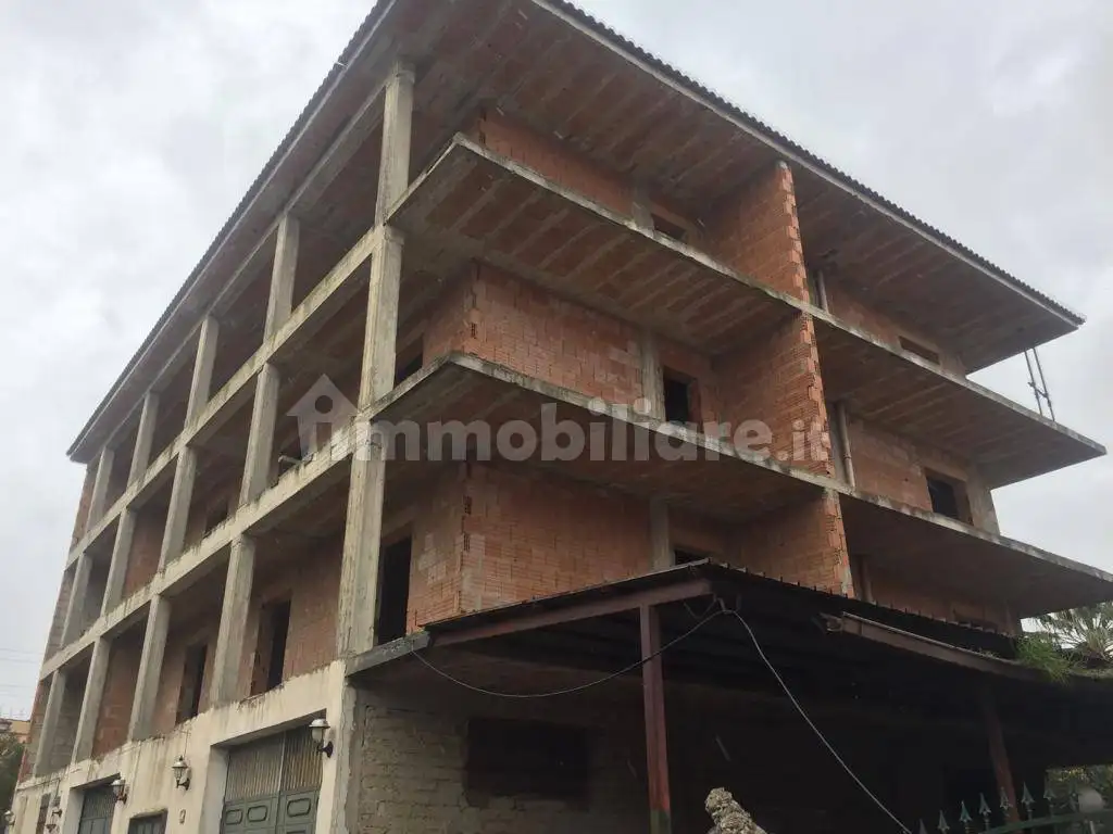 Palazzo - Edificio in vendita a Marano di Napoli