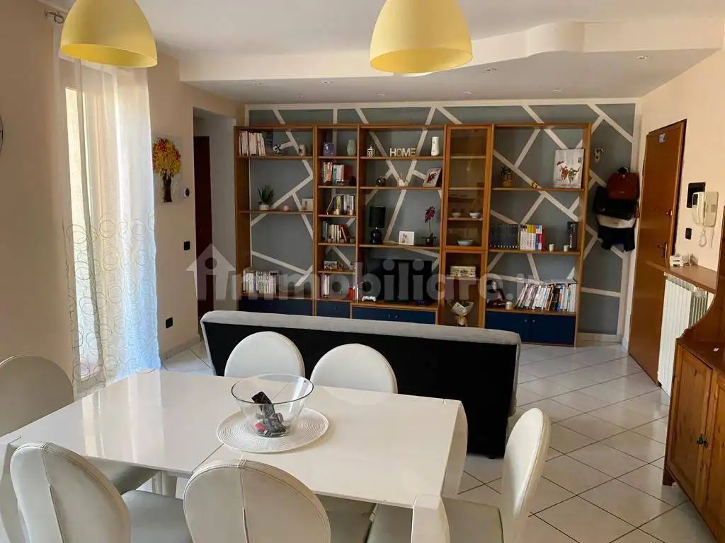 Appartamento in affitto a Prato