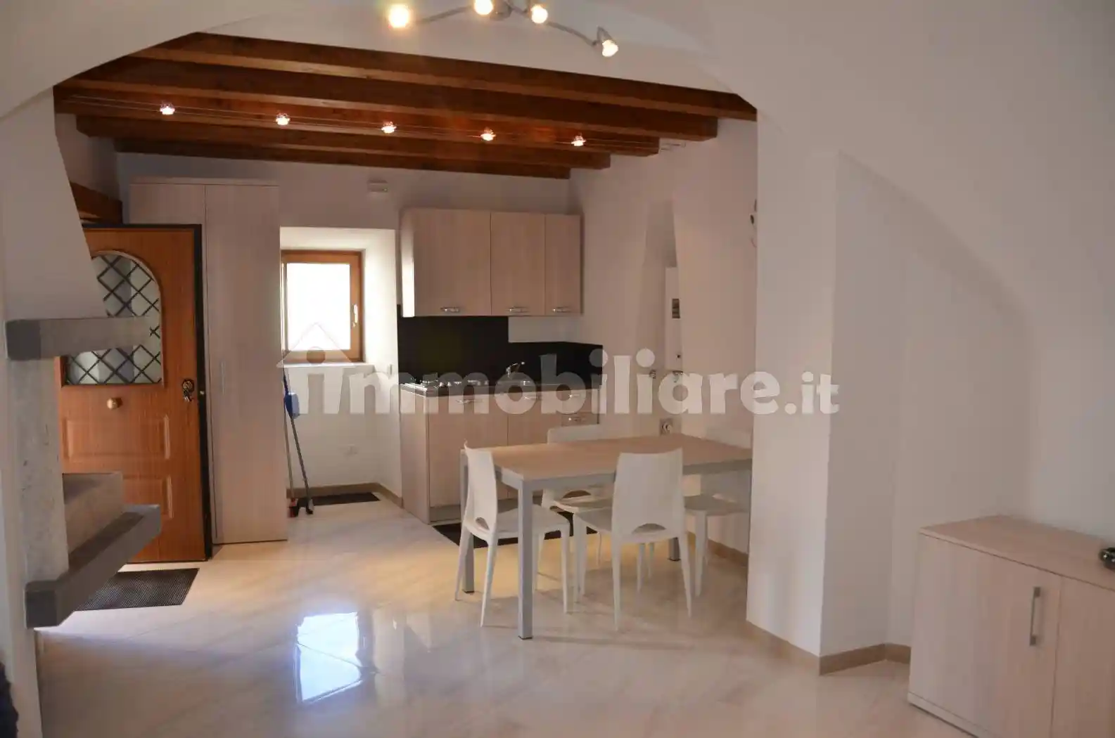 Monolocale via della Chiesa, Centro, Ovindoli - foto 3