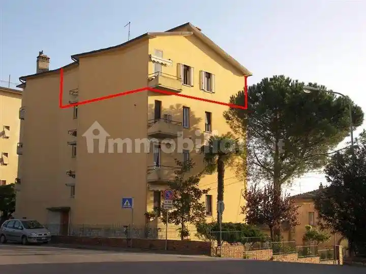 Appartamento in vendita a Sinalunga