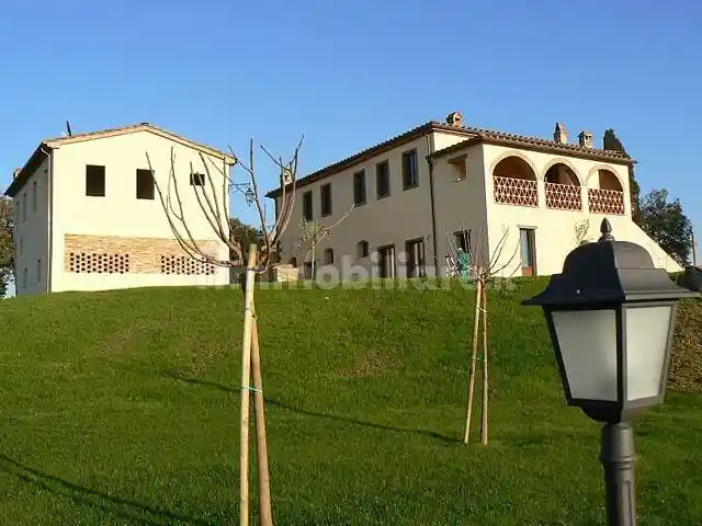 Rustico - Casale in vendita a Cortona