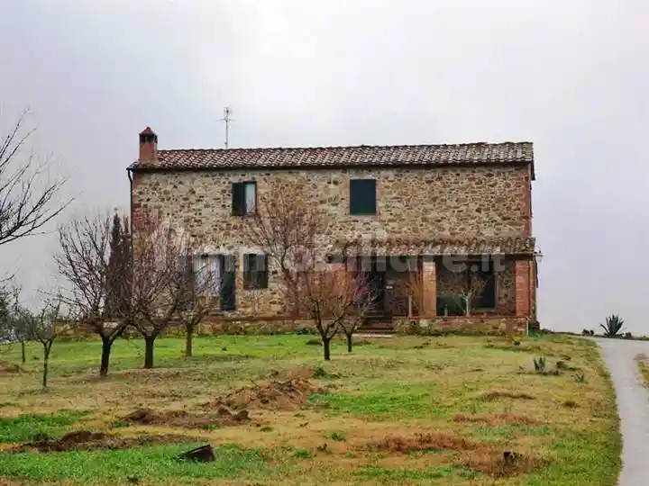 Rustico - Casale in vendita a Asciano
