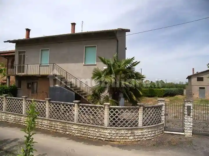 Villa in vendita a Montepulciano