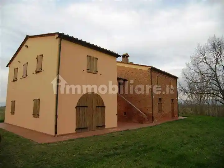Rustico - Casale in vendita a Cortona