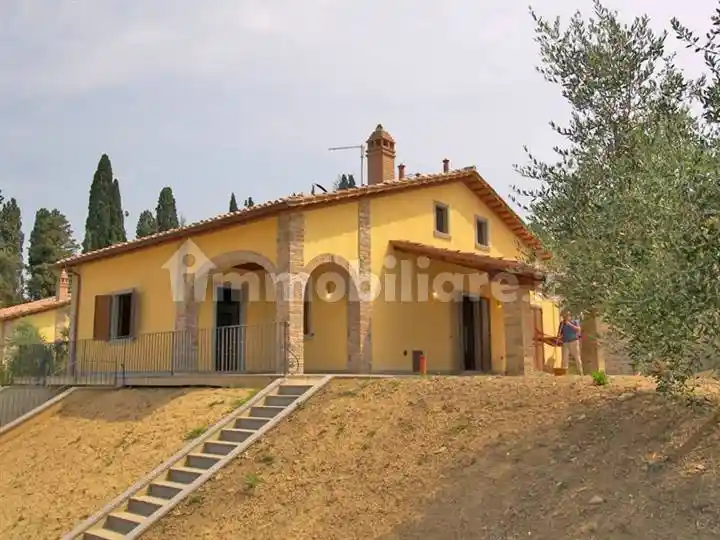 Villa in vendita a Cortona