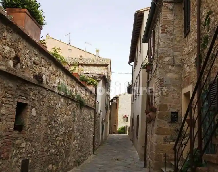 Casa indipendente in vendita a Torrita di Siena