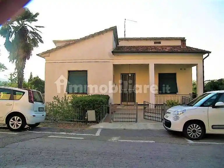 Casa indipendente in vendita a Torrita di Siena
