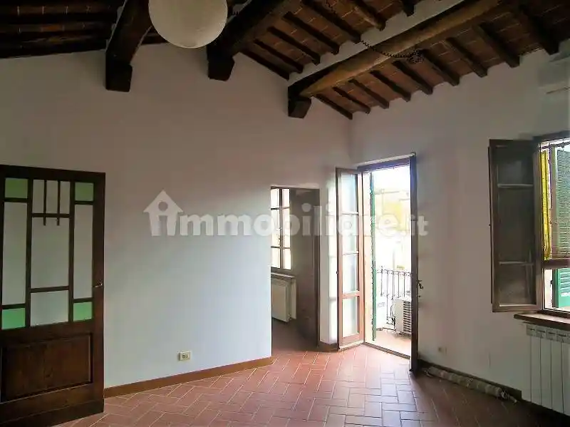 Appartamento in vendita a Sinalunga