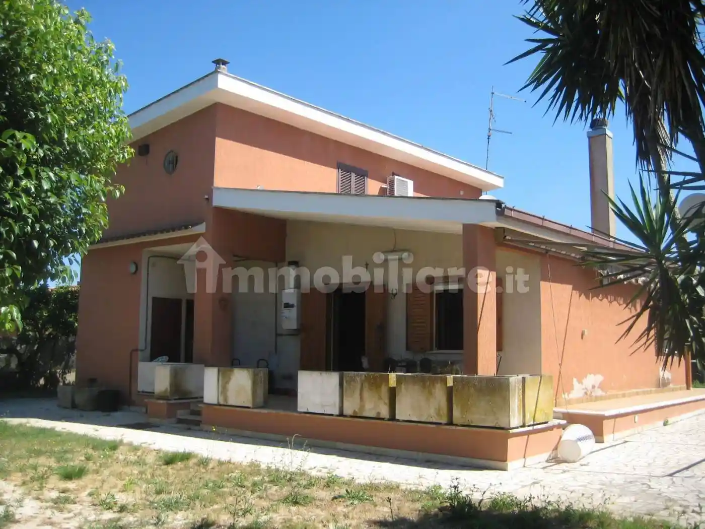 Villa in vendita a Aprilia