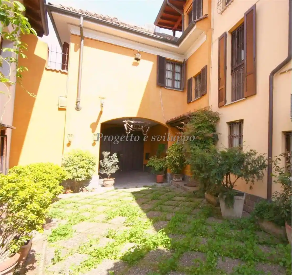 Casa indipendente in vendita a Gaggiano