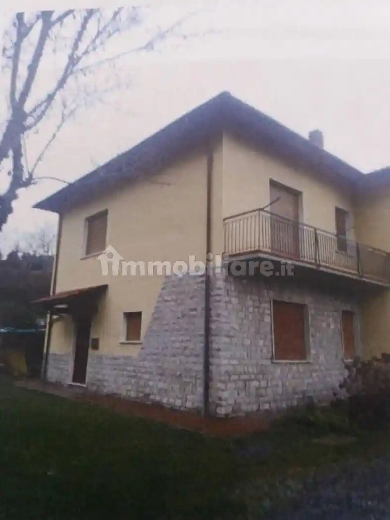 Appartamento in vendita a Montemignaio