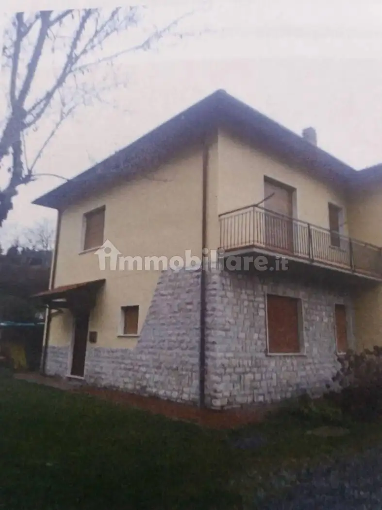 Appartamento in vendita a Montemignaio