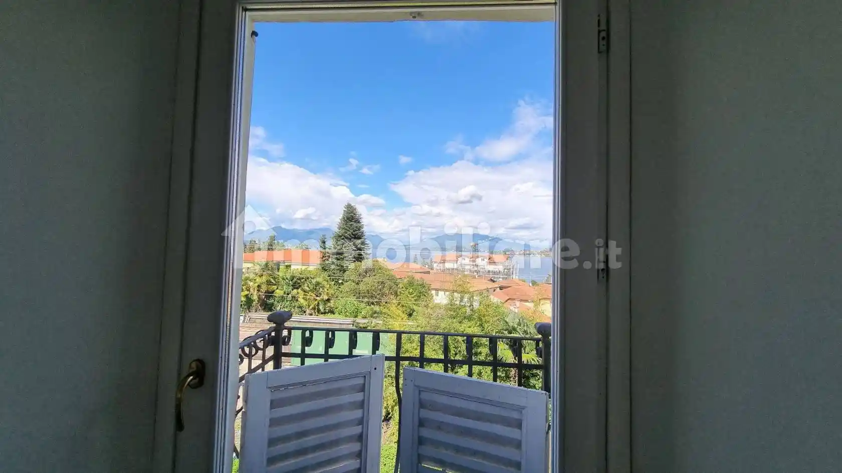 Villa in vendita a Meina