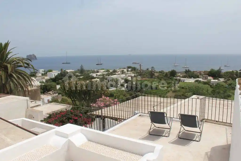 Appartamento in vendita a Lipari