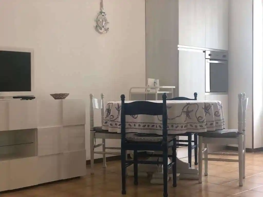 Appartamento in affitto a Noli