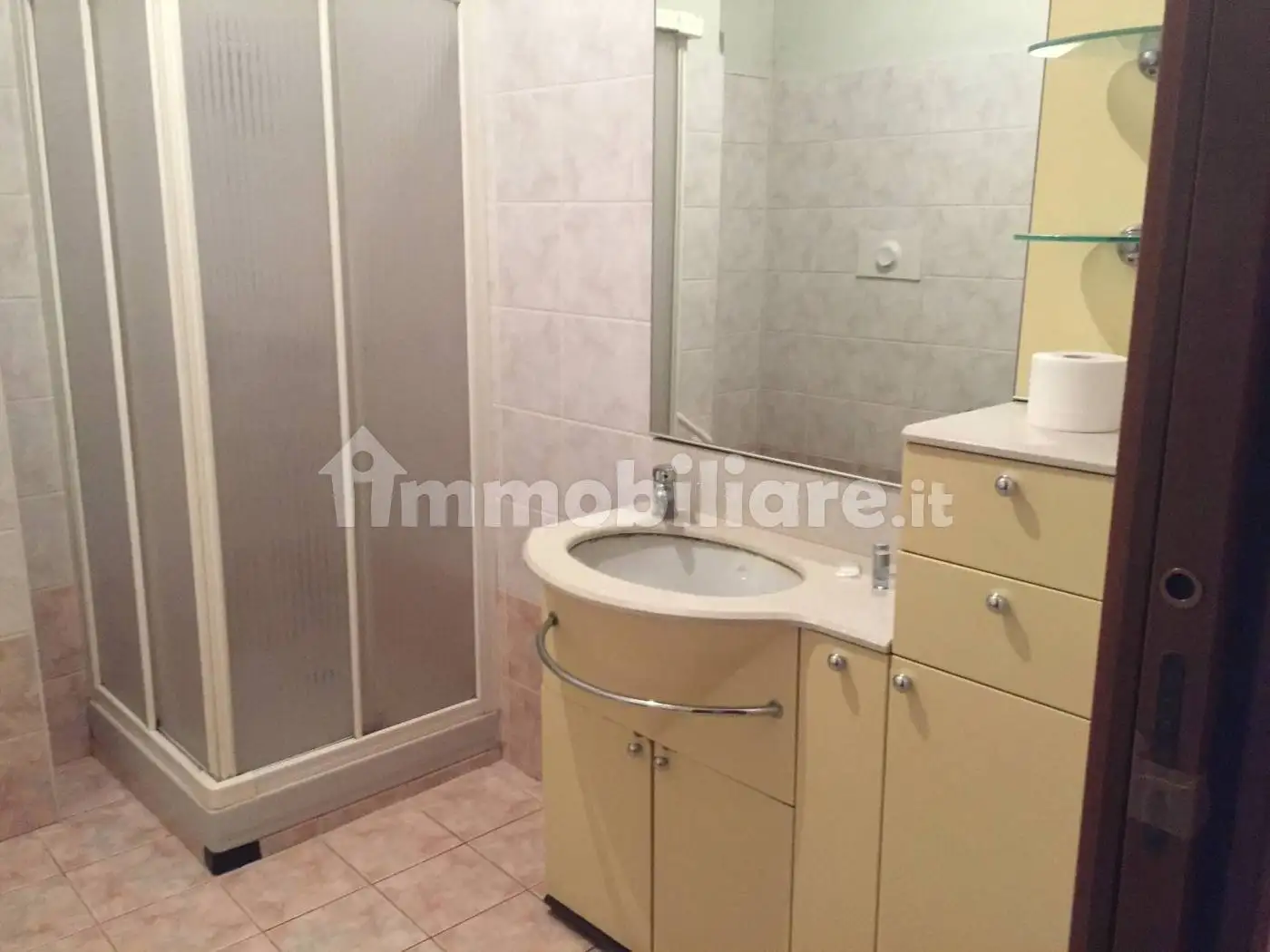 Bilocale via Nelson Mandela 490, Centro, Caronno Pertusella - foto 5