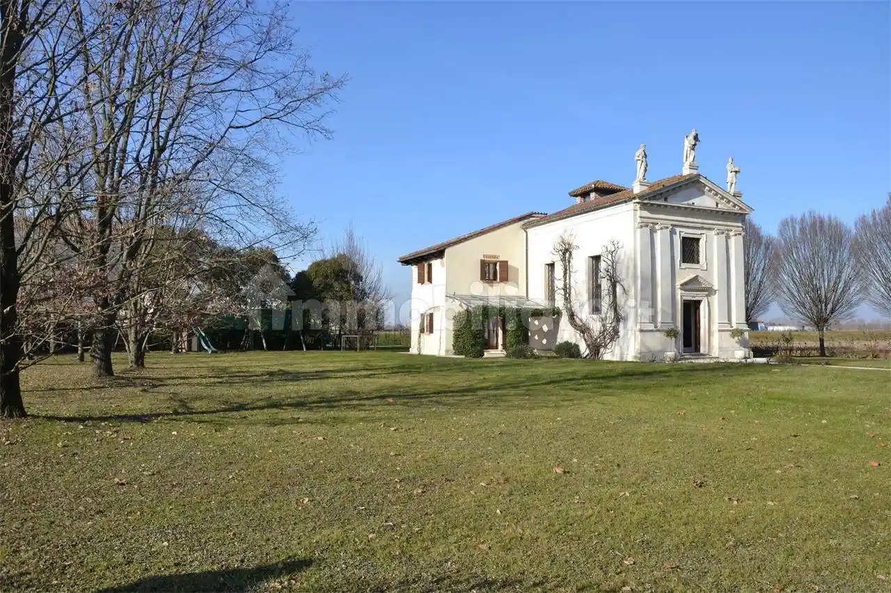 Villa in vendita a Camisano Vicentino