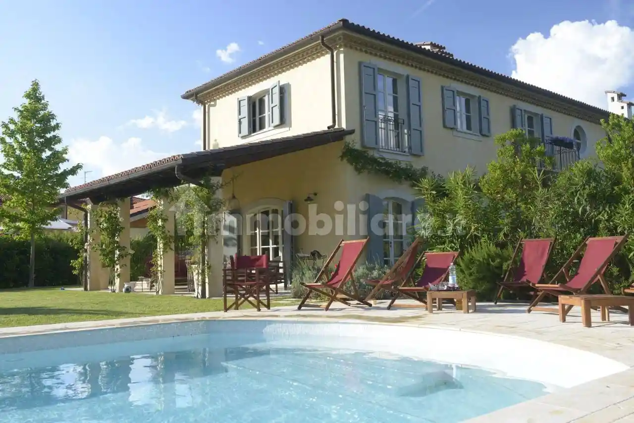 Villa in affitto a Forte dei Marmi