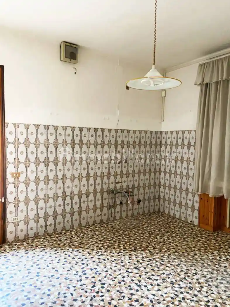 Villa unifamiliare, da ristrutturare, 500 m², Centro, Cornuda - foto 5