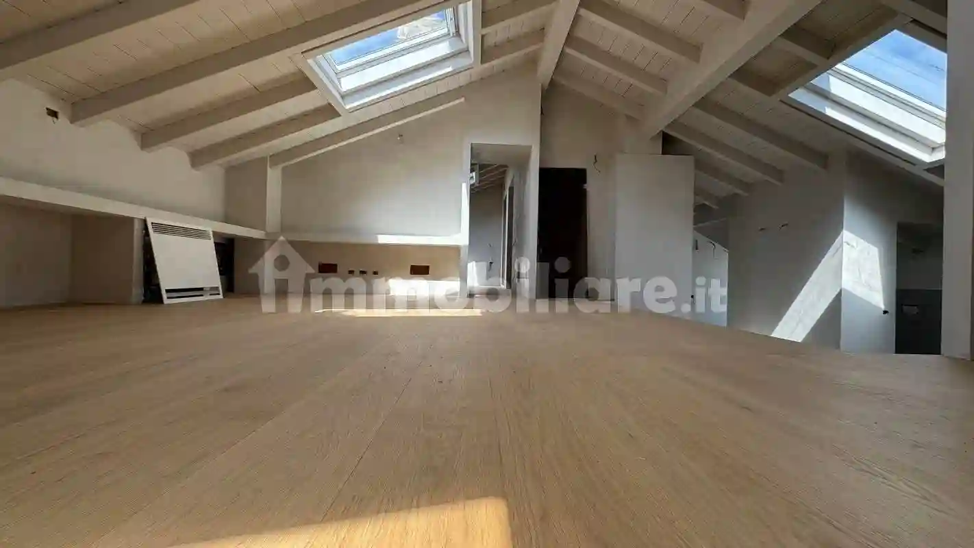 Attico - Mansarda - foto 2