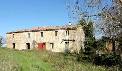 Rustico - Casale in vendita a Sorano