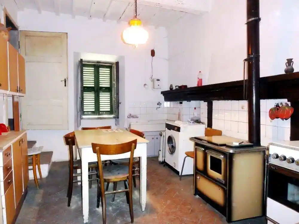 Palazzo - Edificio in vendita a Sorano