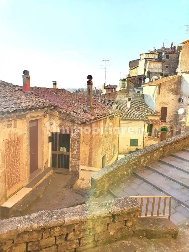 Appartamento in vendita a Onano