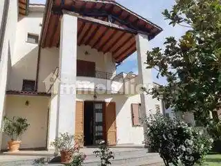 Villa in vendita a Arcidosso