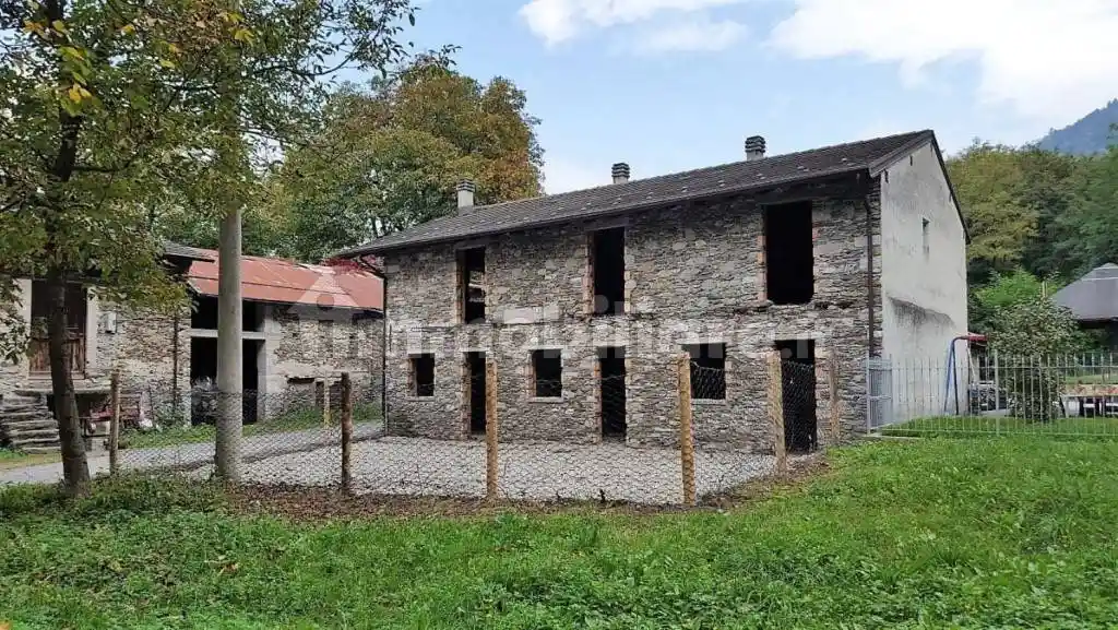 Rustico - Casale in vendita a Teglio