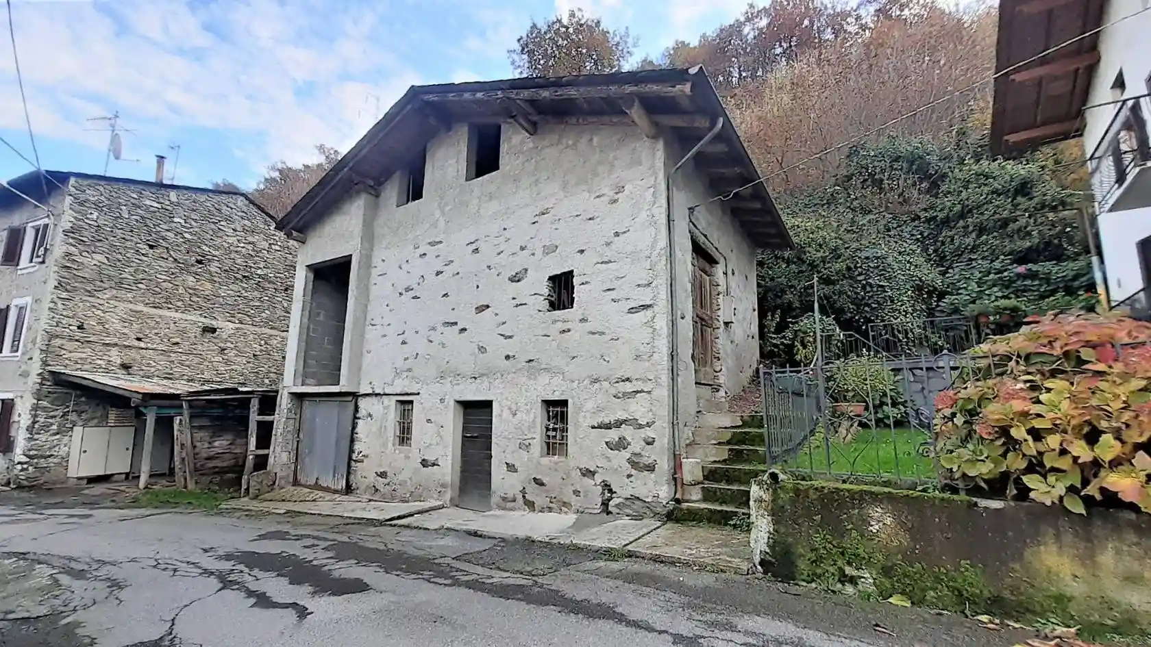 Rustico - Casale in vendita a Piateda