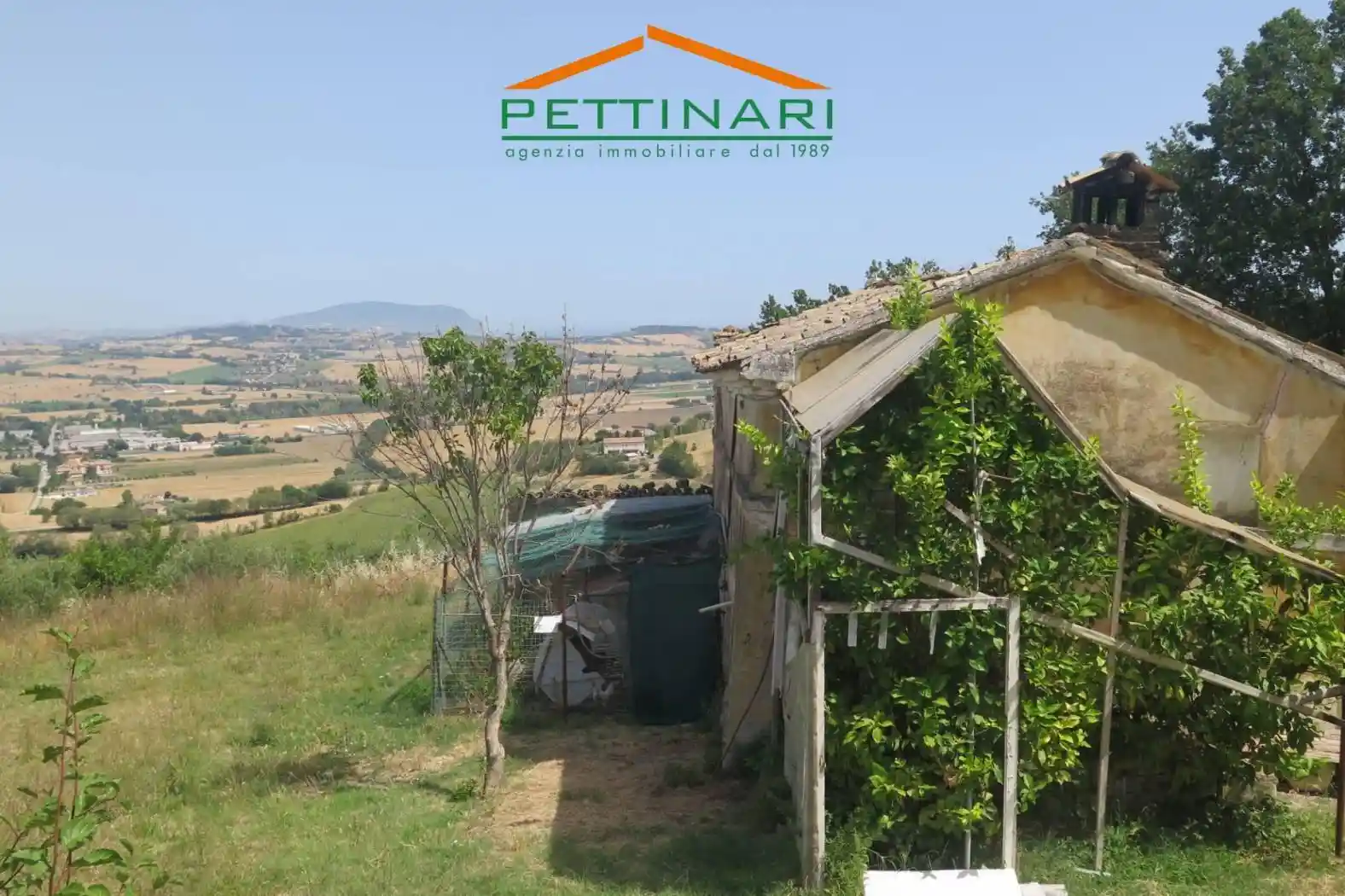 Rustico - Casale in vendita a Potenza Picena