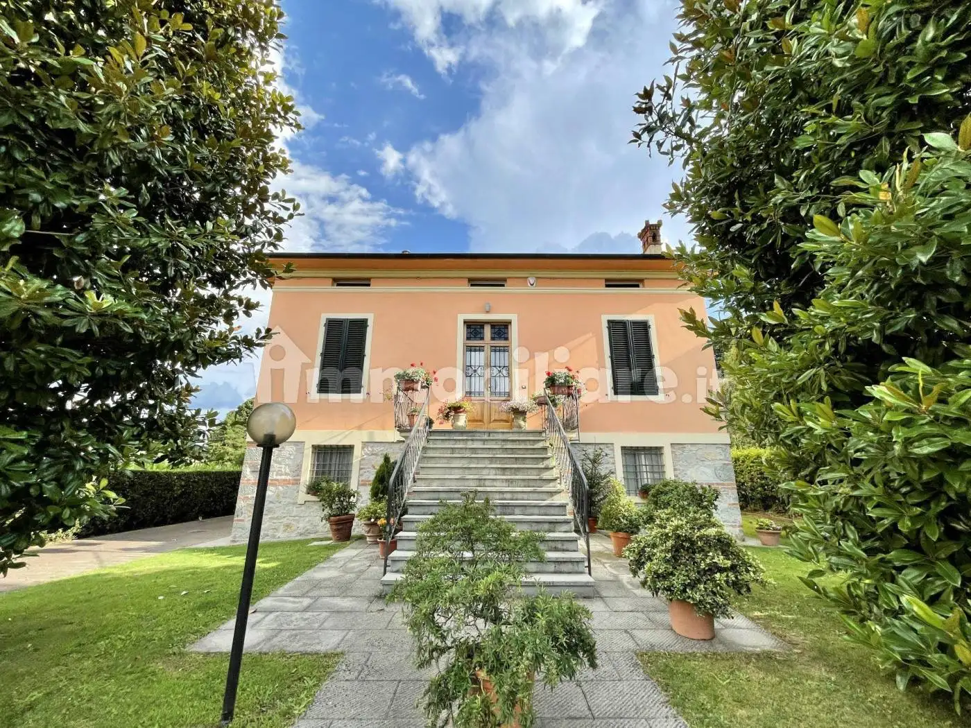 Villa in vendita a Capannori