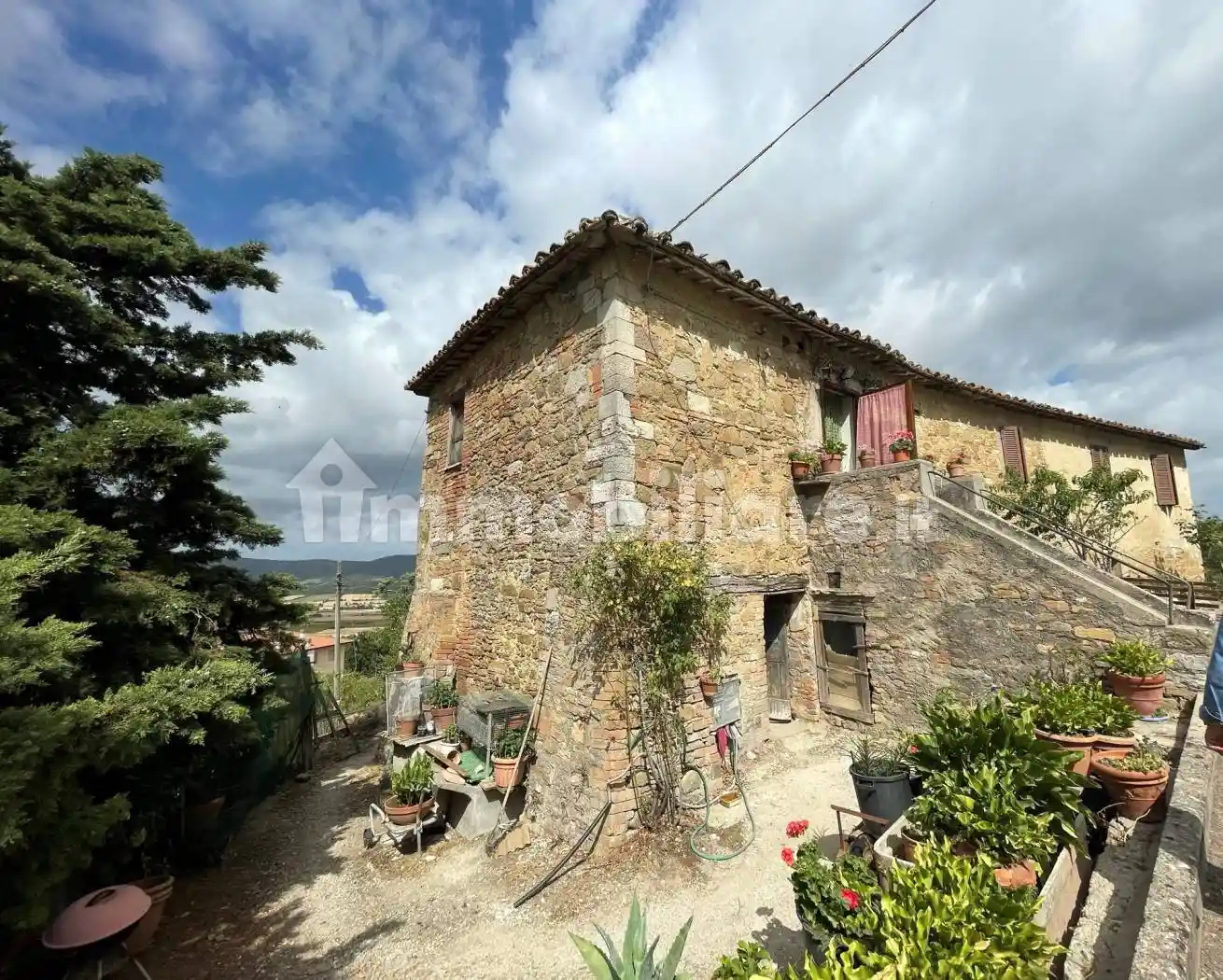 Rustico - Casale in vendita a Magione