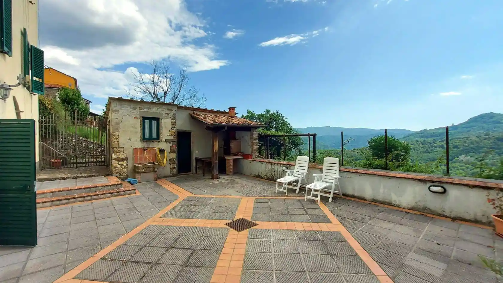 Appartamento in vendita a Bagni di Lucca