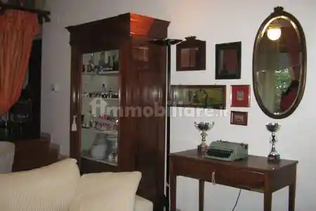 Casa indipendente in vendita a Cassano delle Murge