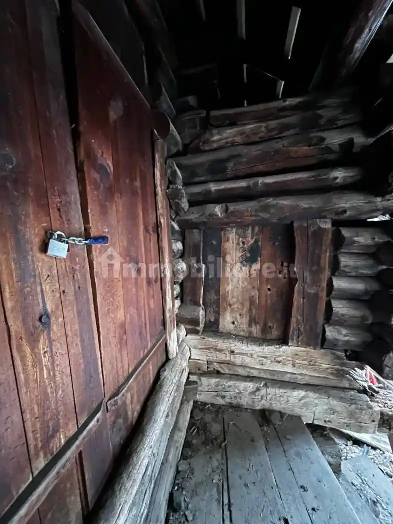 Rustico - Casale in vendita a Brusson