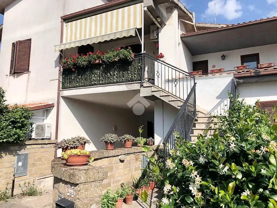 Villetta a schiera in vendita a Valentano