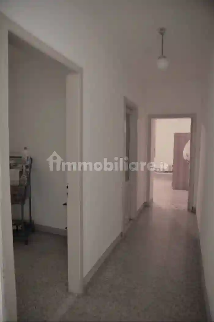 Villa plurifamiliare Vico 4 24 Maggio, Centro, Decollatura - foto 4