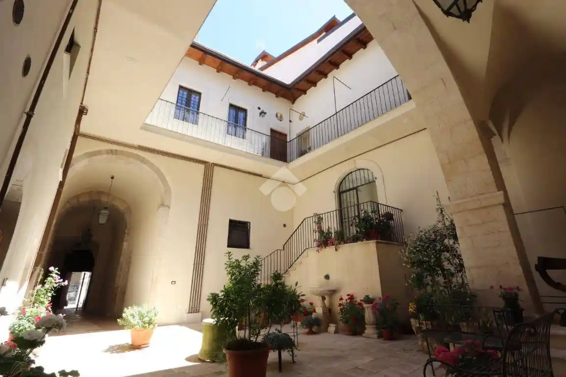 Palazzo - Edificio in Vendita - foto 4