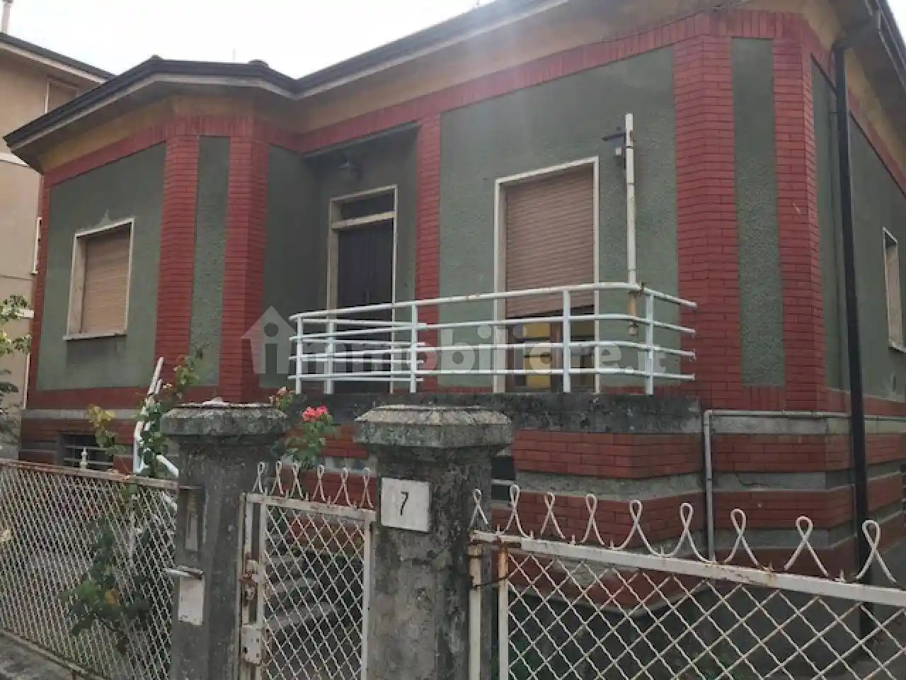 Villa in vendita a Piacenza