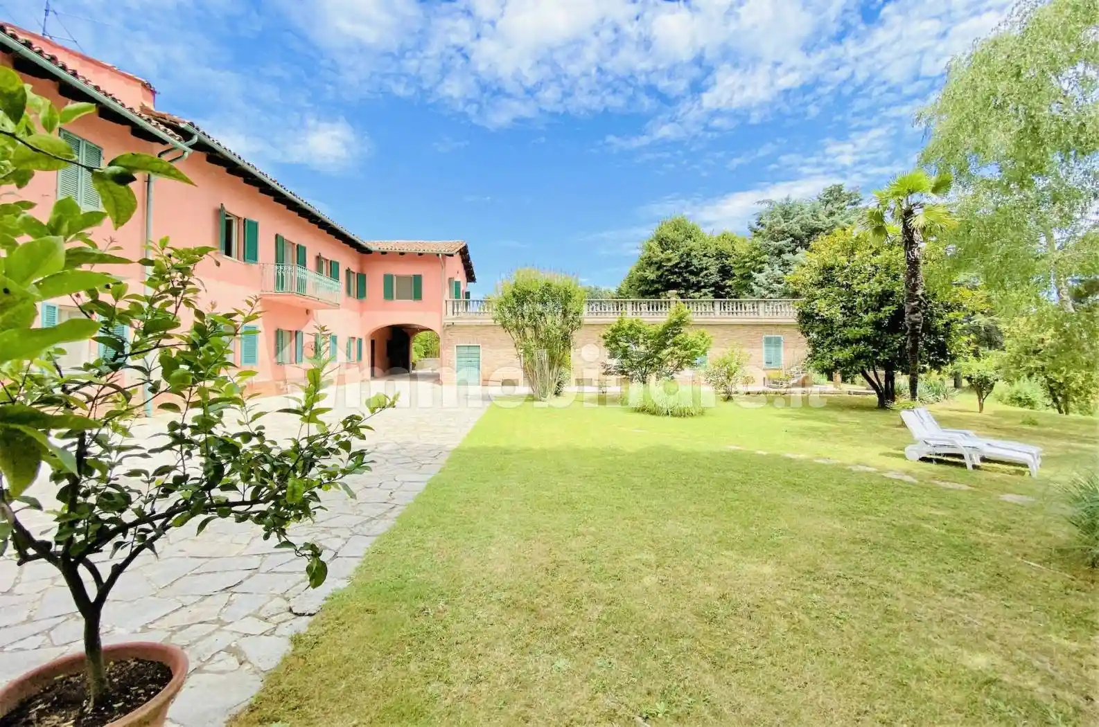 Villa in vendita a Fubine Monferrato