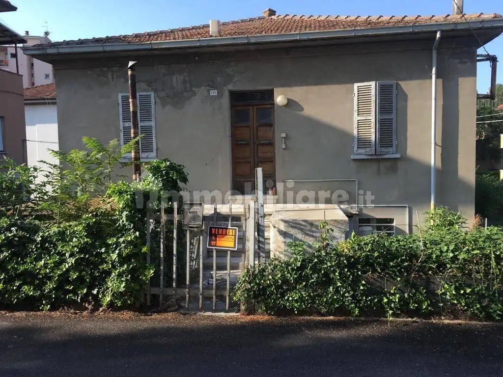 Casa indipendente in vendita a Cesena