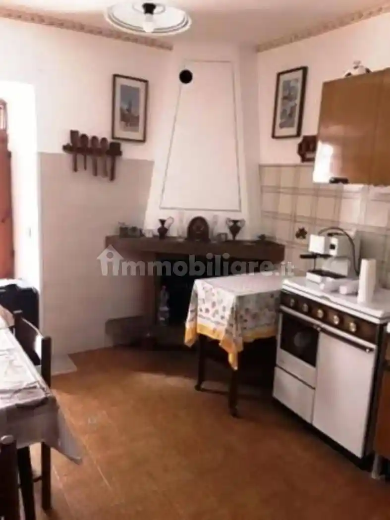 Terratetto unifamiliare via Labirinto, 3, Centro, Tagliacozzo - foto 3