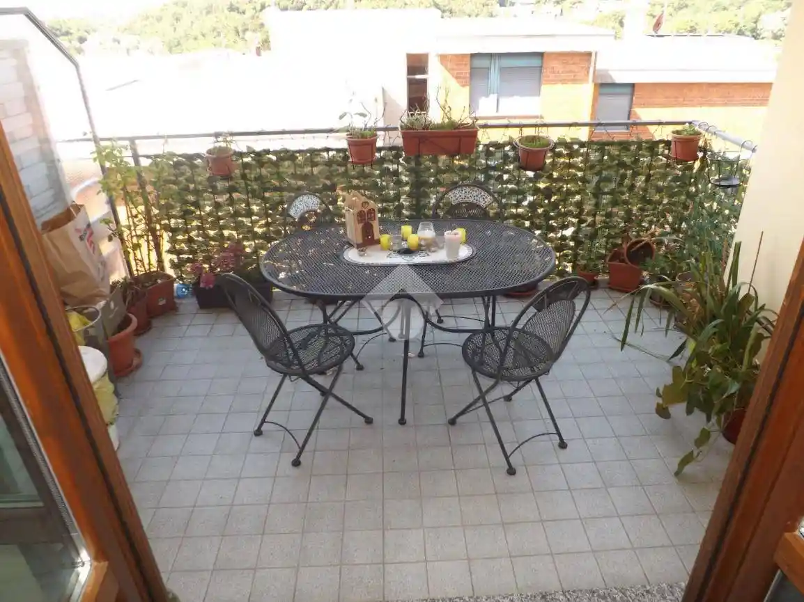 Trilocale via Mornago 5, Centro, San Fermo della Battaglia - foto 2